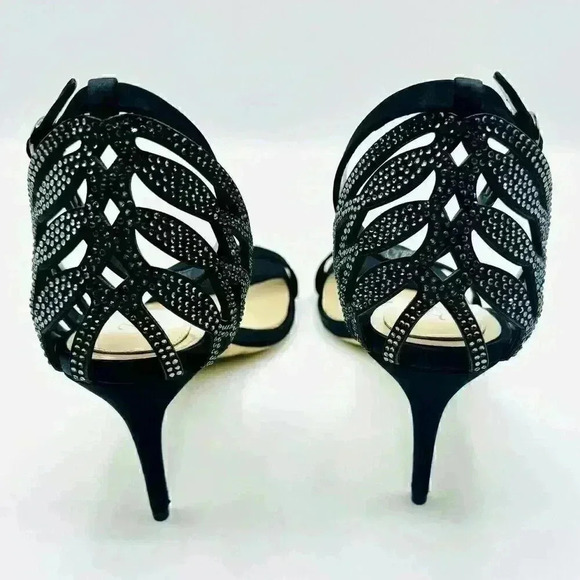 Imagine by Vince Camuto IM-Pharra Pumps - Picture 5 of 11